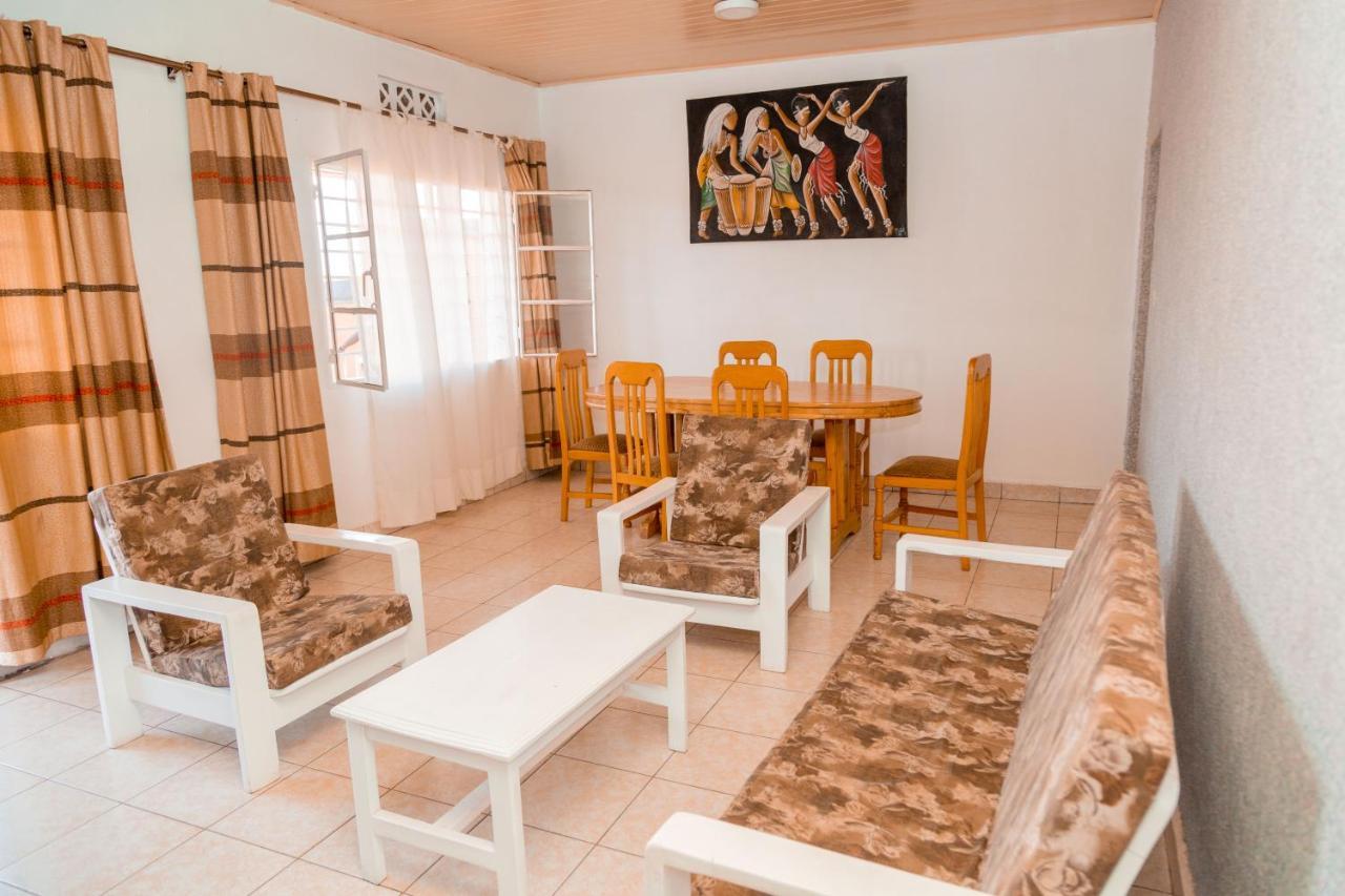 Auberge La Caverne Κιγκάλι Εξωτερικό φωτογραφία