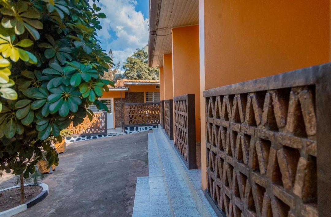 Auberge La Caverne Κιγκάλι Εξωτερικό φωτογραφία